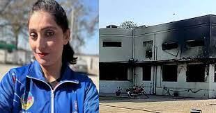 لاہور: قومی فٹبال ٹیم کی گول کیپرشمائلہ ستار بھی نو مئی کو جناح ہاؤس پر ہونے والے حملے میں ملوث نکلیں